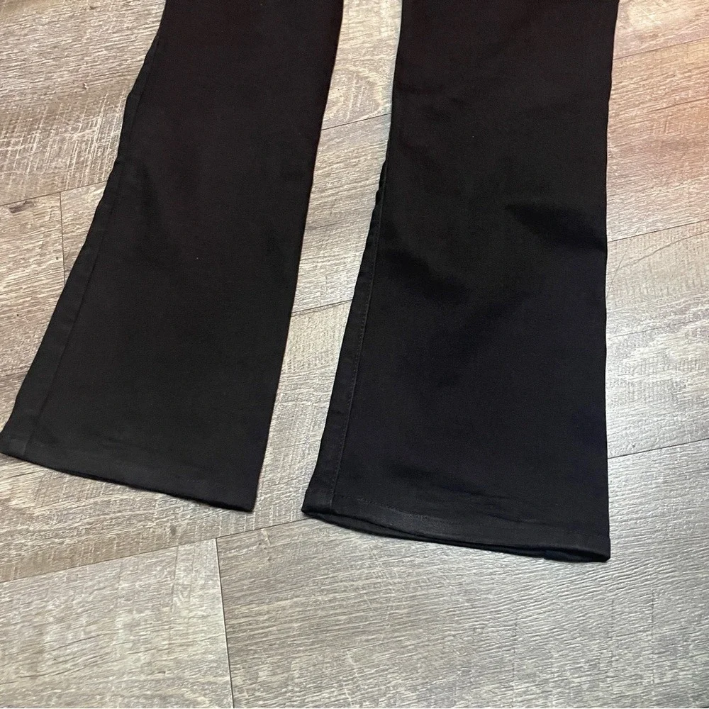 Maurices Everflex High‎ Rise Flare Jeans Black Wash Womens Size 4 Long
